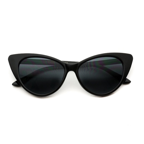 Retro Pointed Cat Eye Plastic Frame Sunglasses - Picture 4 of 6